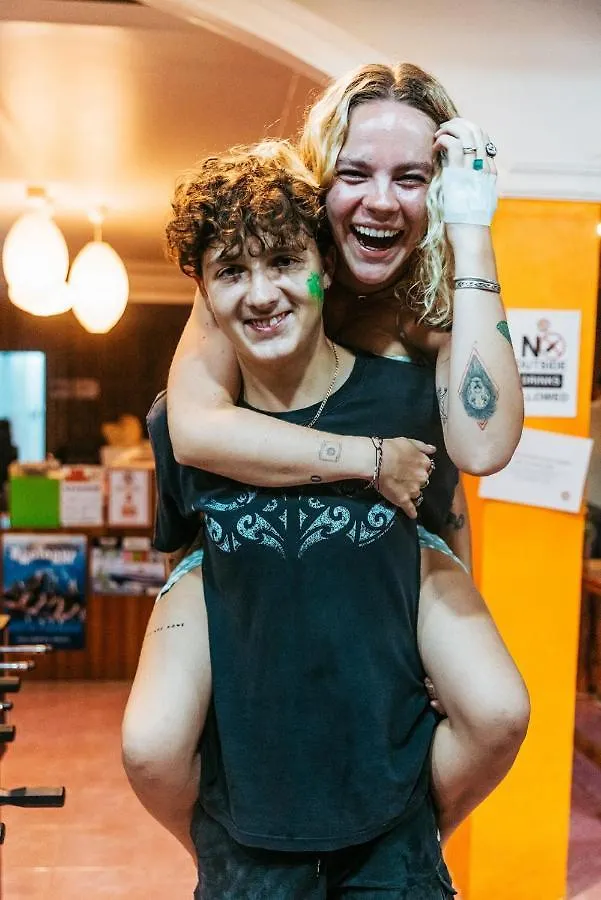 Revolution Koh Tao Hostel